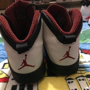 Air Jordan “Chicago 10s”